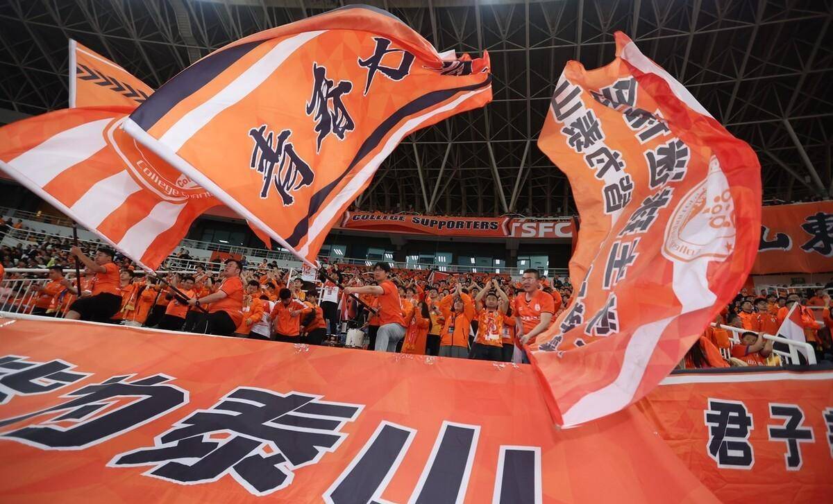 MK体育-申花战胜权健，保持争冠压力