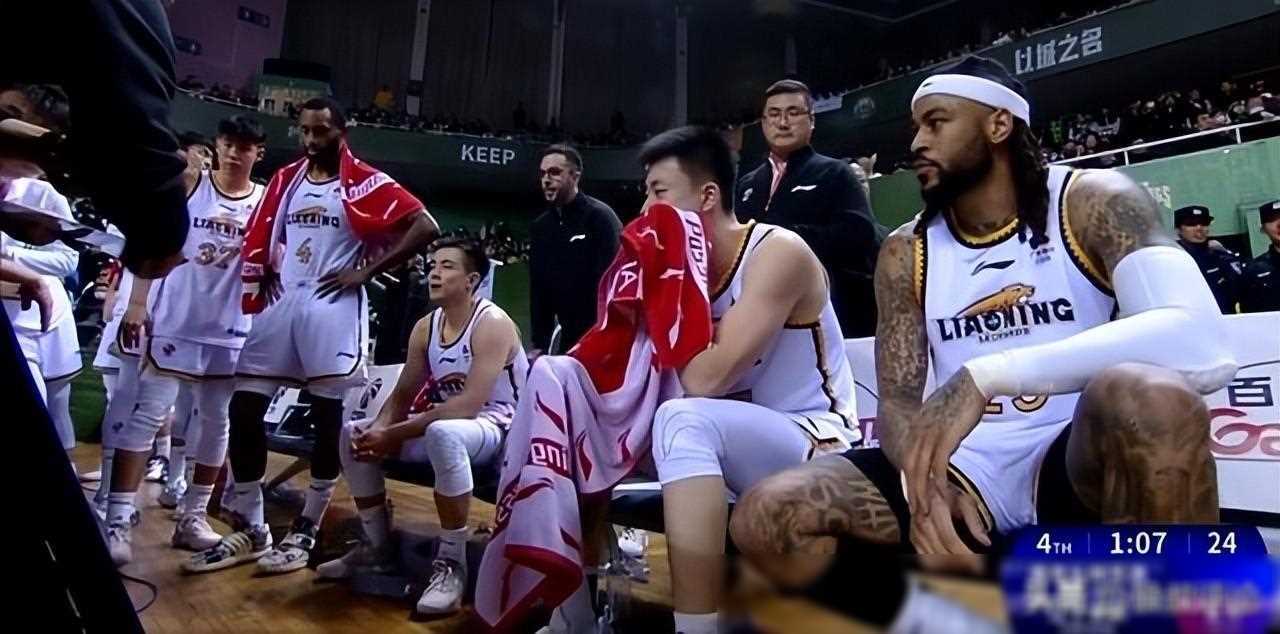 MK体育-辽宁男篮主场告捷，稳住季后赛席位