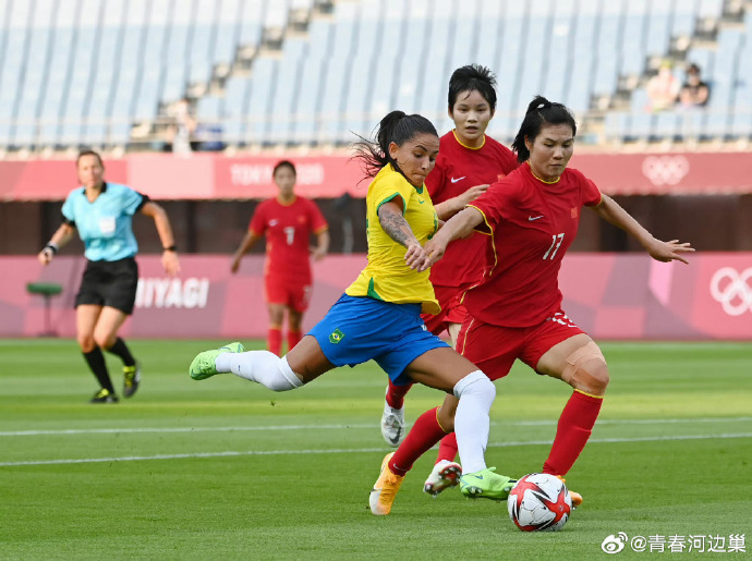 国际赛事中，女足选手用实际行动演绎出色表现